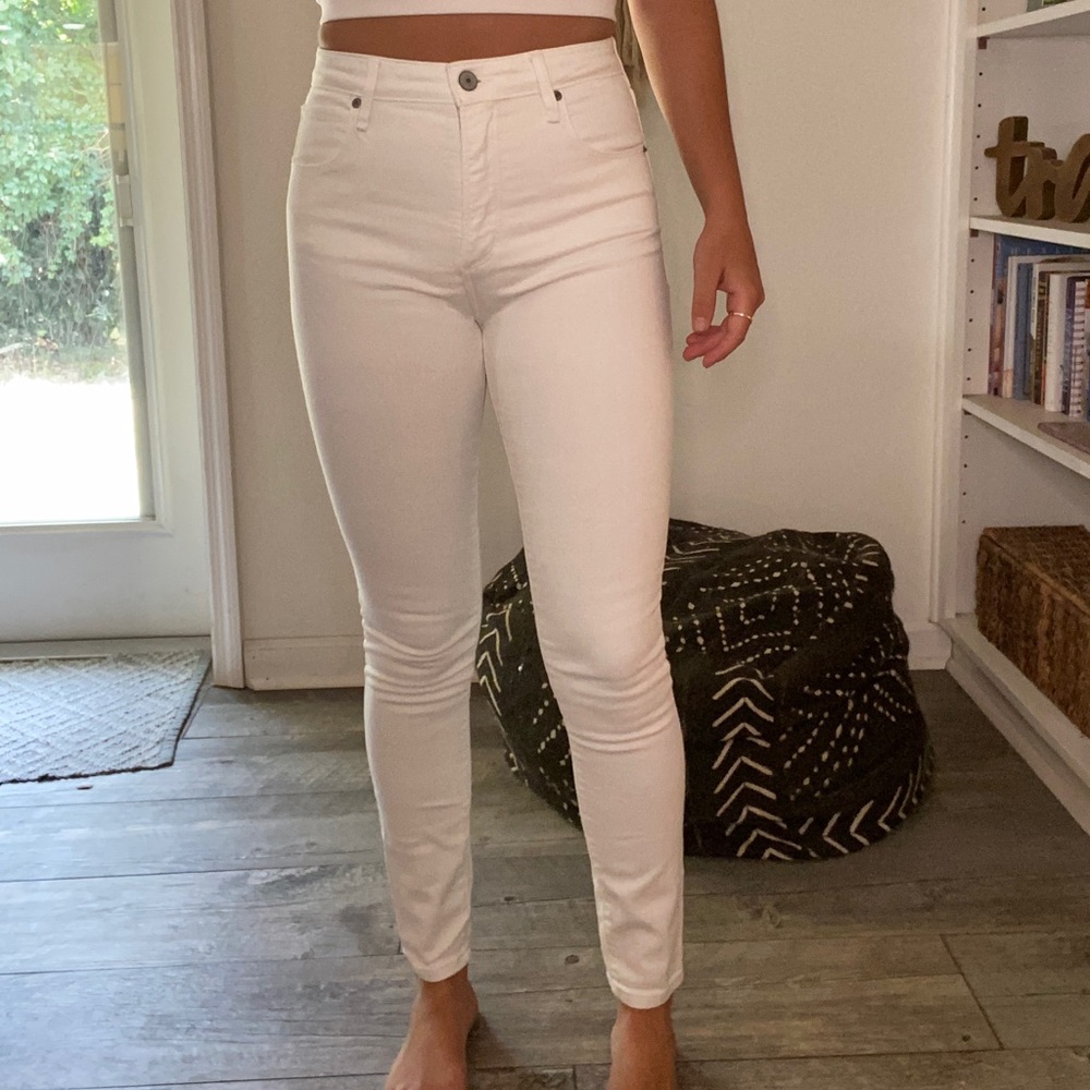 Abercrombie White Super Skinny High Rise